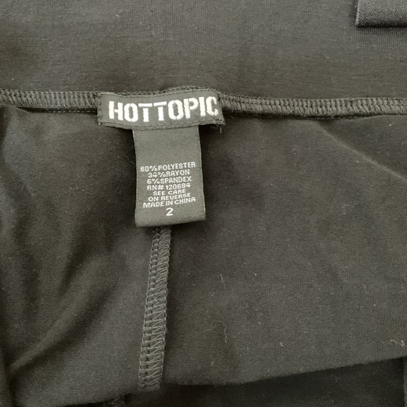 Black Suspender Circle Skirt Plus size - Picture 4 of 4